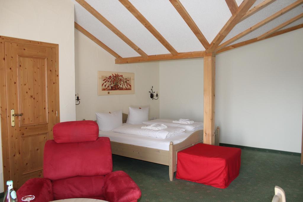 Hubertushof Hotel Garni Oberstaufen Kamer foto