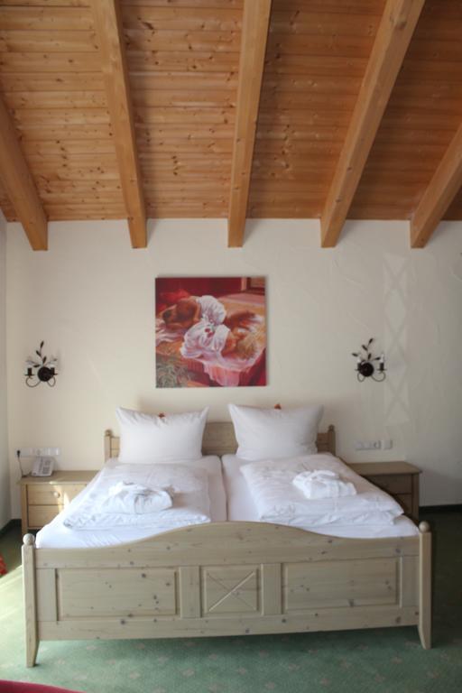 Hubertushof Hotel Garni Oberstaufen Kamer foto